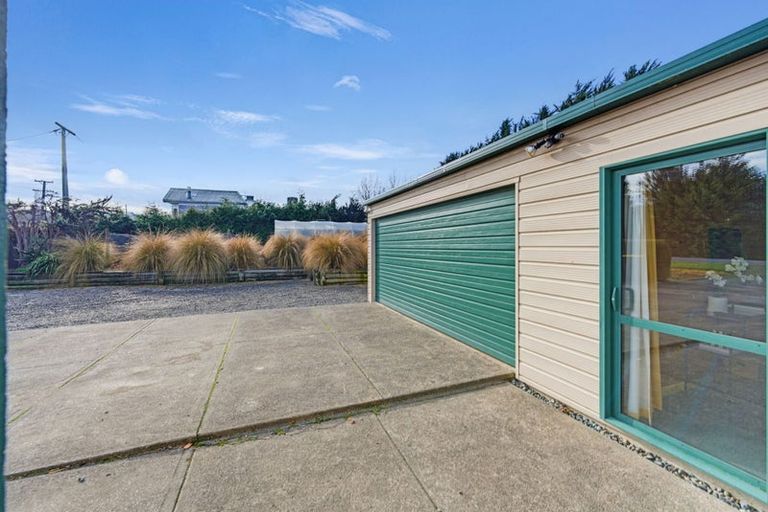 Photo of property in 9 Meadow Street, Lumsden, 9730