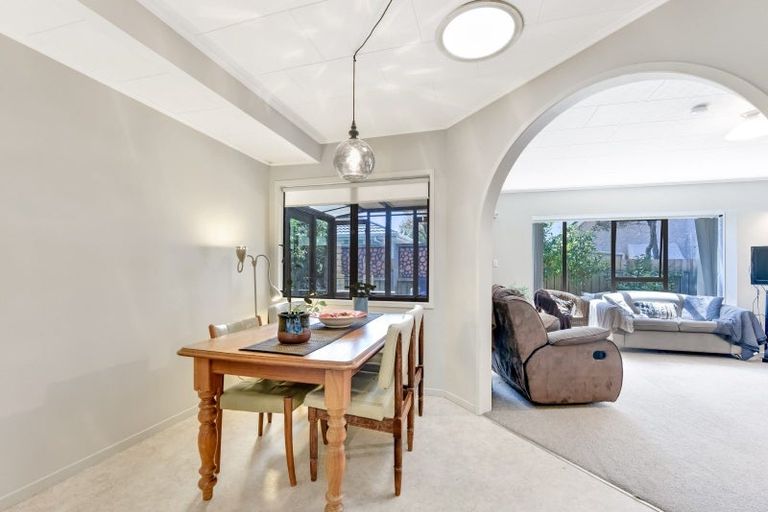 Photo of property in 2/45 Tahunanui Drive, Tahunanui, Nelson, 7011