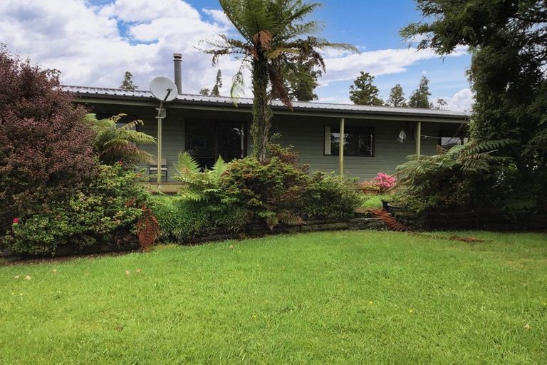 Photo of property in 2 Opuka Place, Haast, 7886