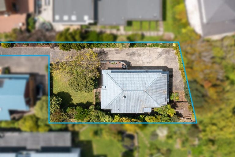 Photo of property in 1/33 Masterton Road, Rothesay Bay, Auckland, 0630