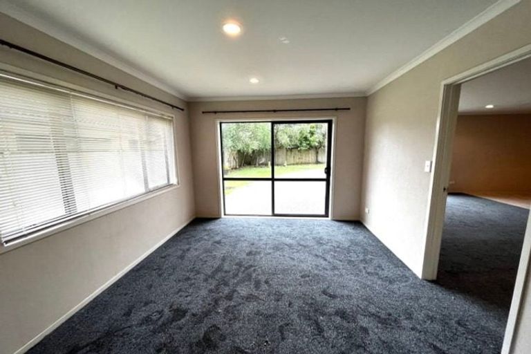 Photo of property in 4 Mordane Place, Flat Bush, Auckland, 2016