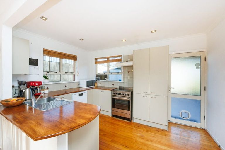 Photo of property in 10 Slacks Road, Awapuni, Palmerston North, 4412