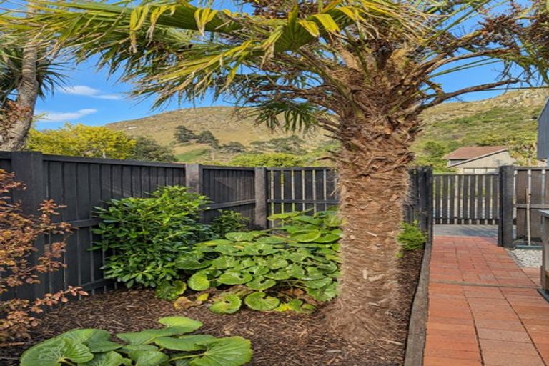 Photo of property in 16 Sumnervale Drive, Sumner, Christchurch, 8081