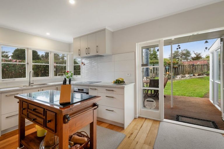 Photo of property in 13 Taylor Avenue, Paeroa, 3600