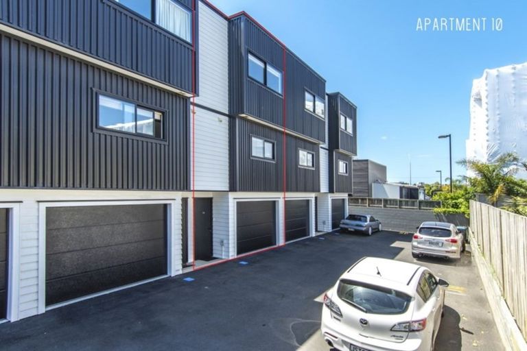 Photo of property in 10/33 Miro Street, Mount Maunganui, 3116