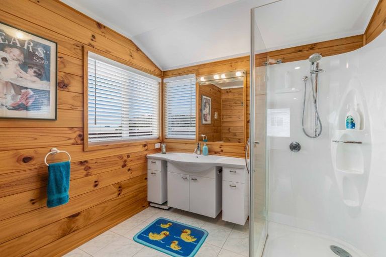 Photo of property in 137 Captain Cook Road, Cooks Beach, Whitianga, 3591