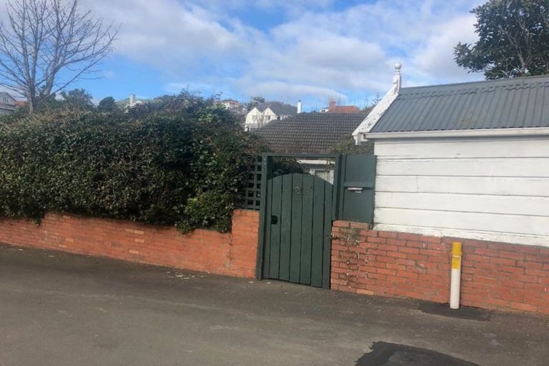 Photo of property in 121 Karori Road, Karori, Wellington, 6012