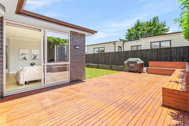 Photo of property in 6 Coote Way, Kumeu, 0810