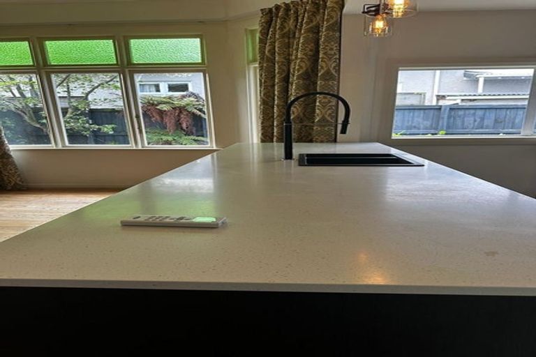 Photo of property in 20 Auld Street, Saint Kilda, Dunedin, 9012