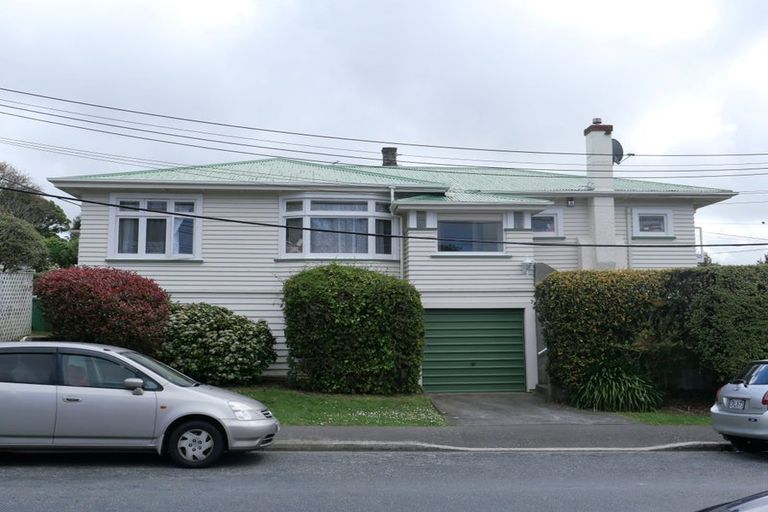 Photo of property in 339 Karori Road, Karori, Wellington, 6012