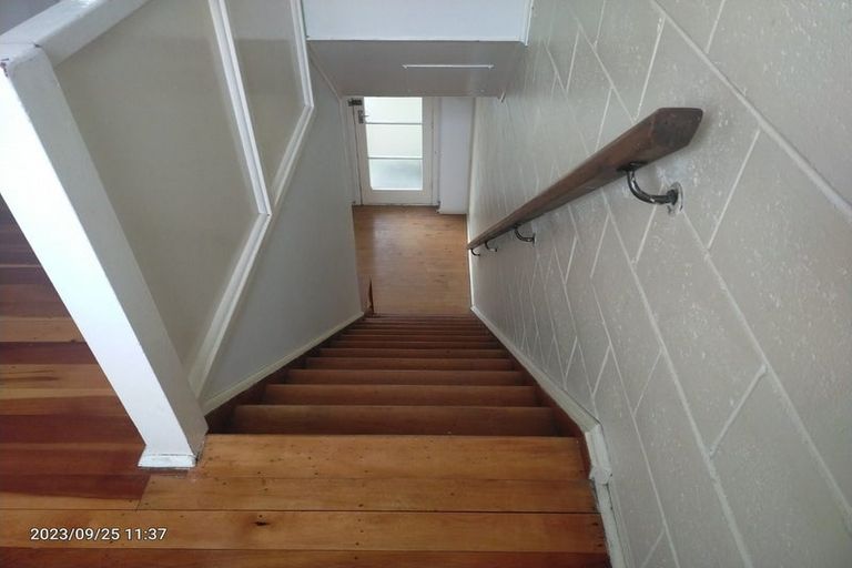 Photo of property in Oberon Flats, 48a Merton Street, Trentham, Upper Hutt, 5018