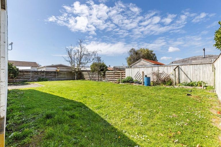 Photo of property in 4/10 Kowhai Avenue, Takaro, Palmerston North, 4410