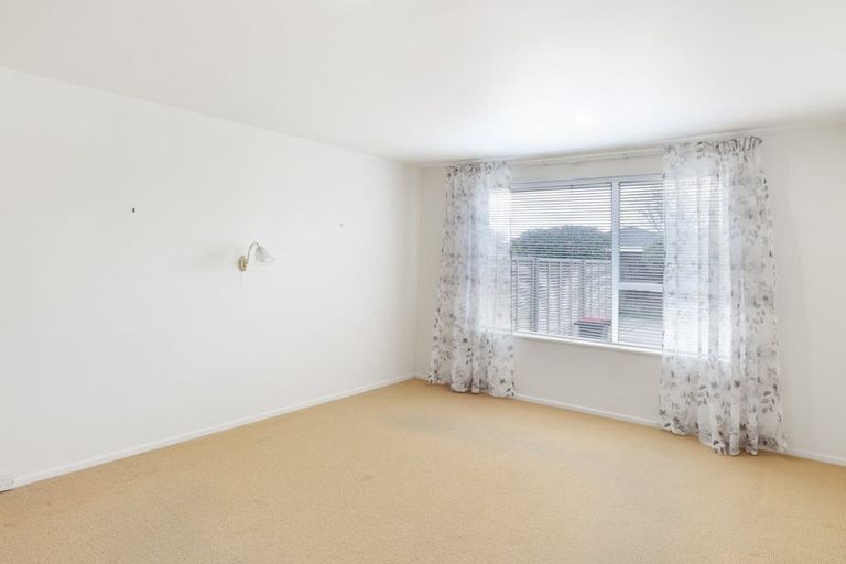 Photo of property in 2/11a Murmont Street, Bishopdale, Christchurch, 8053