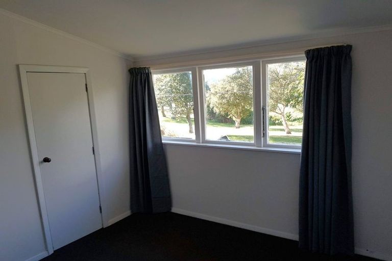 Photo of property in 477b Riverside Drive, Fairfield, Lower Hutt, 5011