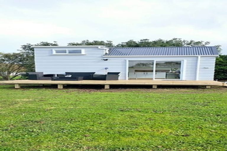Photo of property in 23 Jenny Lane, Waiuku, 2123