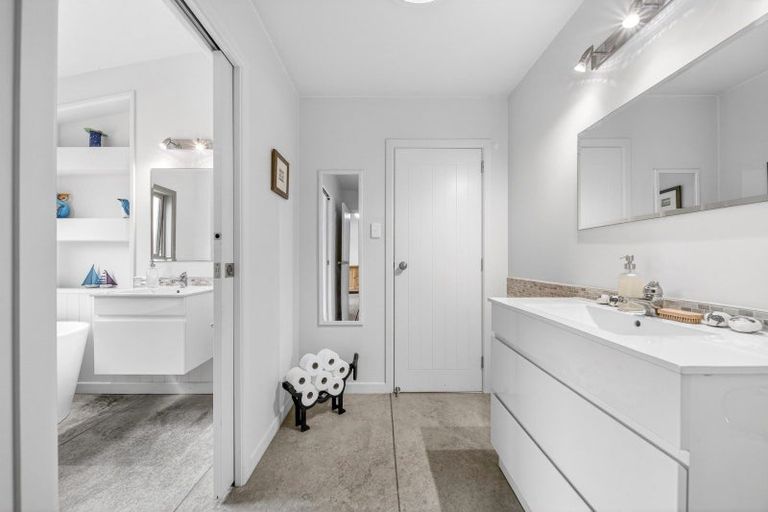 Photo of property in 142 Norfolk Road, Waingawa, Carterton, 5791