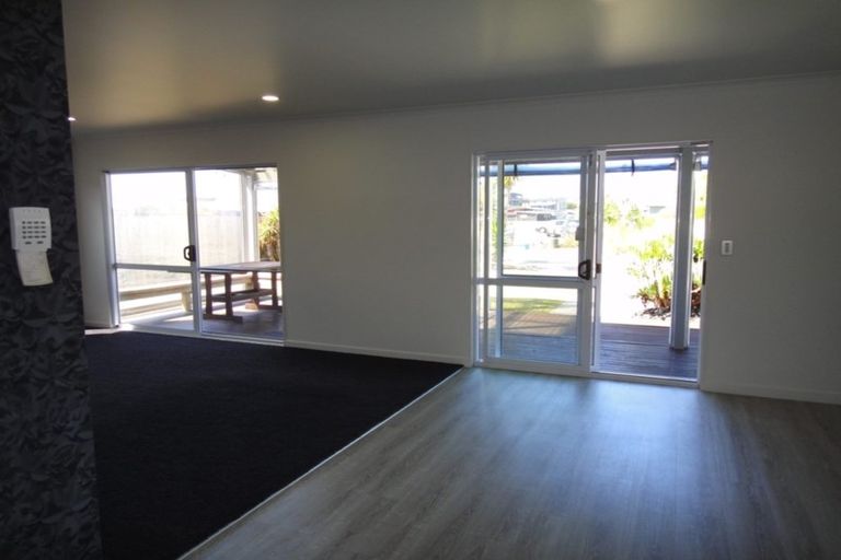 Photo of property in 89 Ata-mahina Way, Ruakaka, 0116