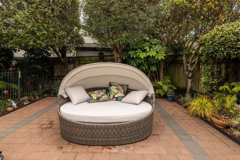 Photo of property in 19 Kingsgate Avenue, Havelock North, 4130