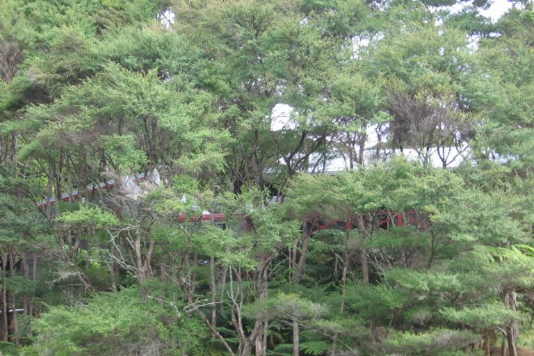 Photo of property in 34 Daffodil Street, Titirangi, Auckland, 0604