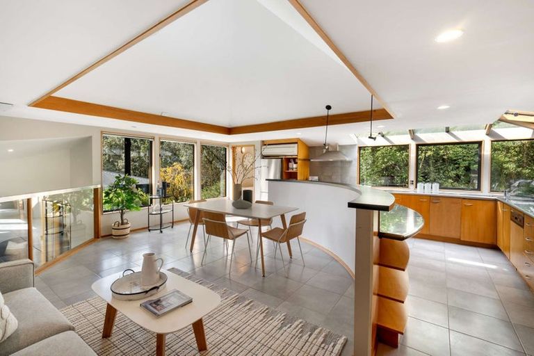 Photo of property in 887 Cashmere Road, Halswell, Christchurch, 8025