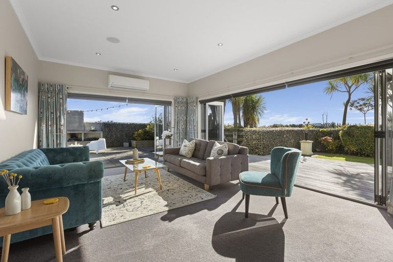 Photo of property in 75 Lepper Road, Inglewood, 4386