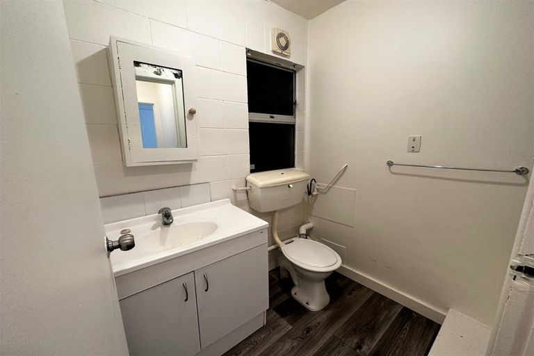 Photo of property in 10/14 Kitchener Street, Claudelands, Hamilton, 3214