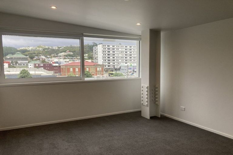 Photo of property in 3/32 Martin Square, Te Aro, Wellington, 6011