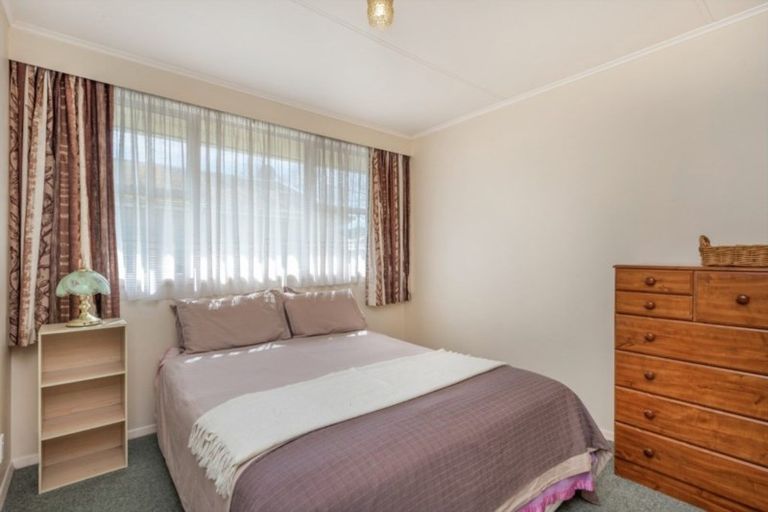 Photo of property in 19 Norrie Street, Bader, Hamilton, 3206