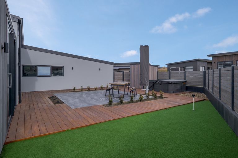 Photo of property in 8 Meyer Street, Alexandra, 9320