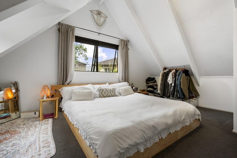 Photo of property in 3/128 Manuka Road, Bayview, Auckland, 0629