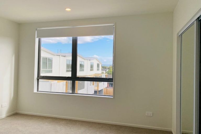 Photo of property in 588e Te Atatu Road, Te Atatu Peninsula, Auckland, 0610
