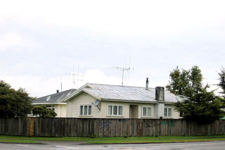 Photo of property in 21 Baird Road, Tokoroa, 3420