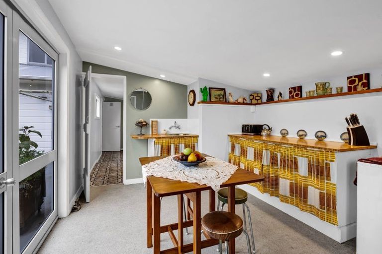 Photo of property in 11 Dieffenbach Street, Opunake, 4616