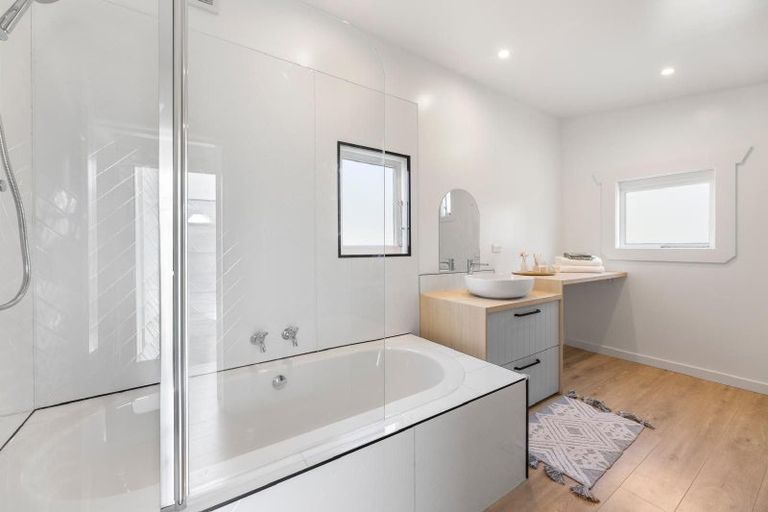 Photo of property in 10 Pretoria Avenue, Saint Clair, Dunedin, 9012