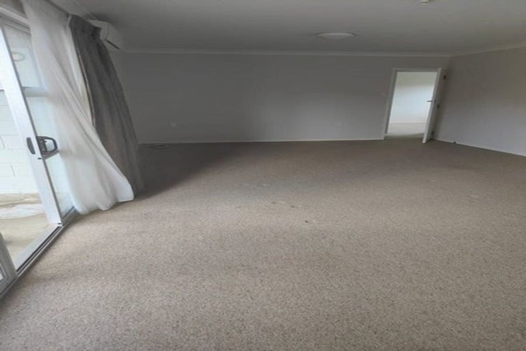 Photo of property in 2/15 Donald Street, Regent, Whangarei, 0112