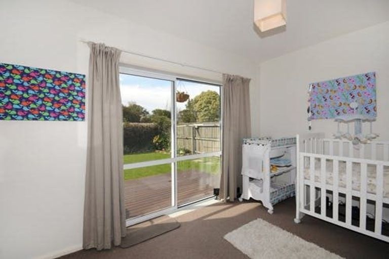 Photo of property in 3/30 Stoneyhurst Street, St Albans, Christchurch, 8014