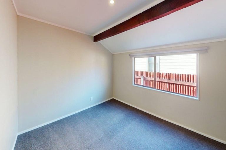 Photo of property in 40 Campbell Street, Palmerston North, 4410