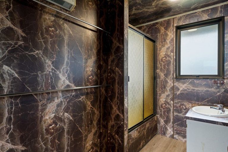 Photo of property in 217 Lakeview Terrace, Lake Hawea, Wanaka, 9382