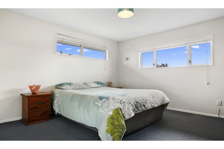 Photo of property in 19 Townshend Crescent, Halswell, Christchurch, 8025