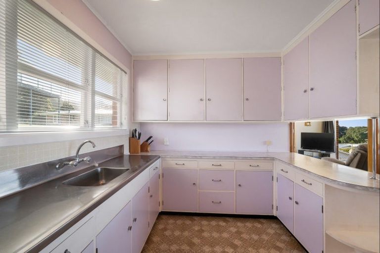 Photo of property in 28 Fyfe Road, Waihi Beach, 3611