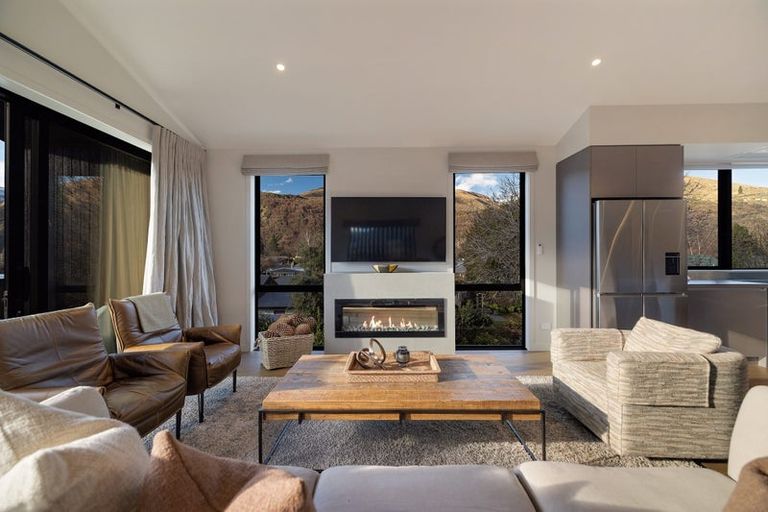 Photo of property in 4b Pritchard Place, Arrowtown, 9302