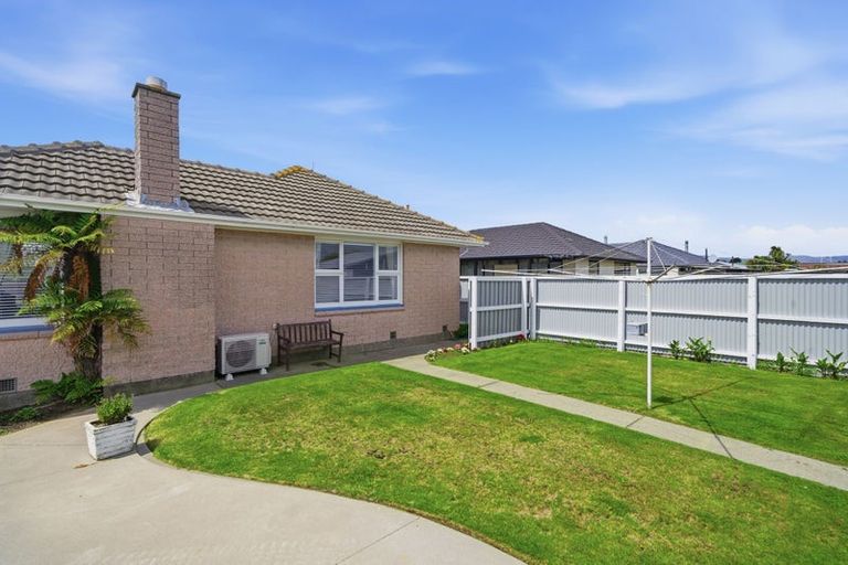 Photo of property in 53 Boston Avenue, Hornby, Christchurch, 8042