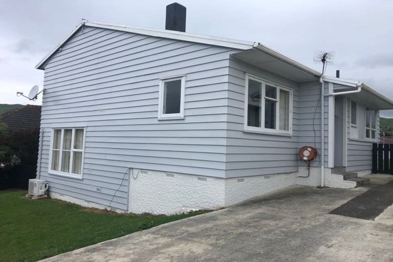Photo of property in 106 Warspite Avenue, Cannons Creek, Porirua, 5024