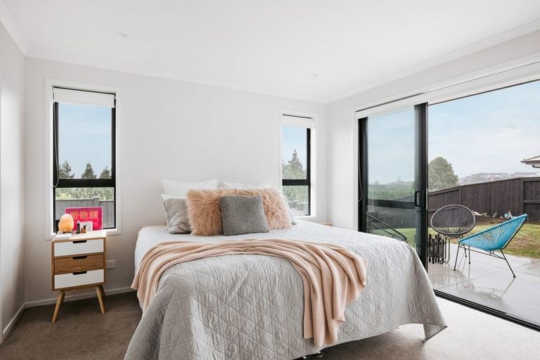 Photo of property in 5 Parore Drive, Omokoroa, 3114