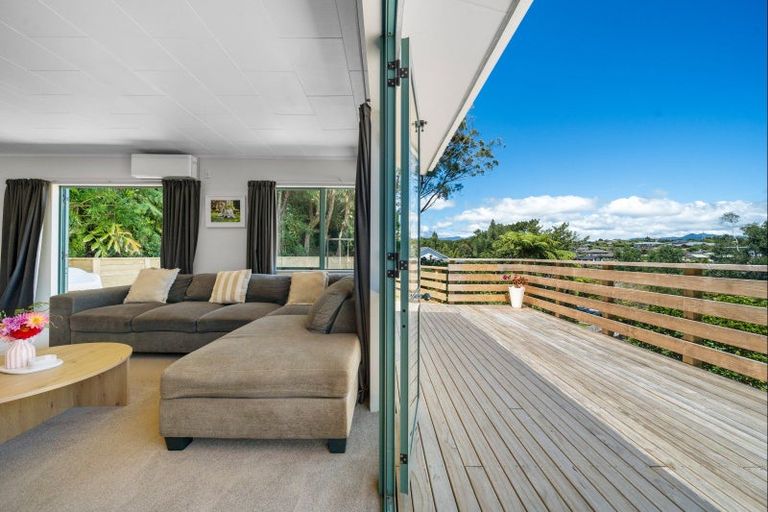 Photo of property in 89b Poplar Grove, Whalers Gate, New Plymouth, 4310