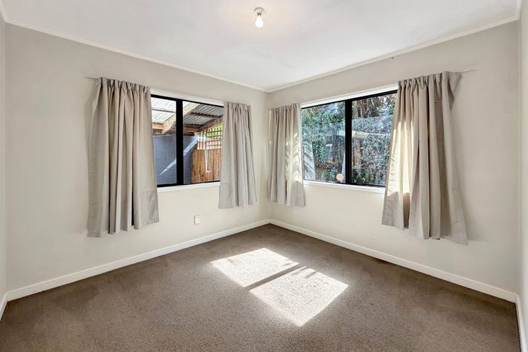 Photo of property in 3/78 Glengarry Road, Glen Eden, Auckland, 0602