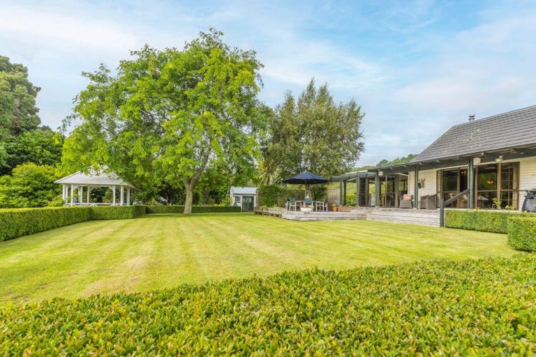 Photo of property in 114 Main Road South, Raumati Beach, Paraparaumu, 5032