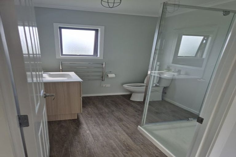 Photo of property in 1402 Mangorei Road, Mangorei, New Plymouth, 4371