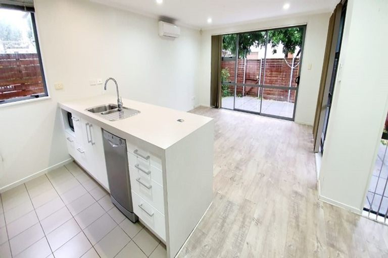 Photo of property in 31 Figaro Crescent, Takanini, 2112