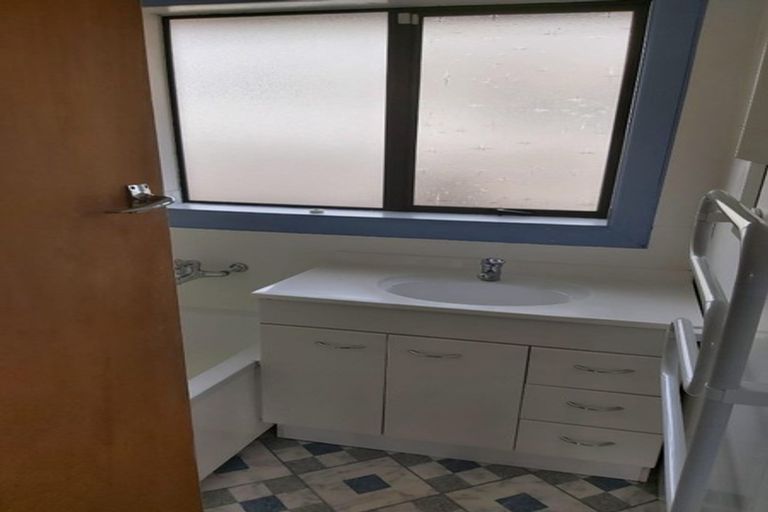 Photo of property in 27 Twyford Street, Bishopdale, Christchurch, 8053